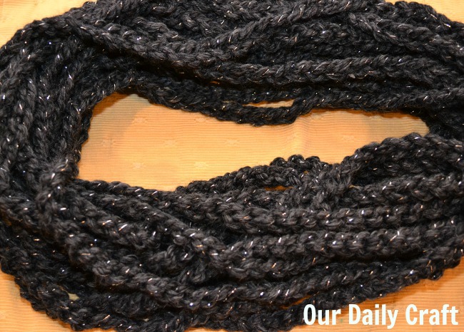looped chain crochet
