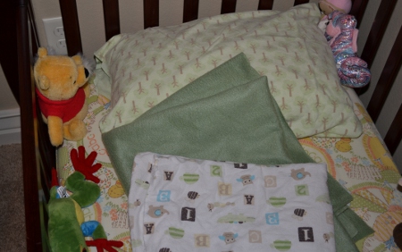 hadncrafted baby bedding