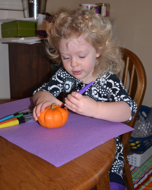 painting pumpkin