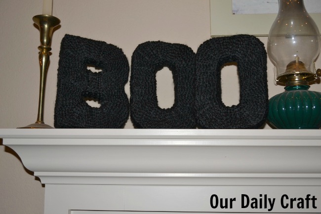 Yarn-Wrapped Halloween Letters {Iron Craft}
