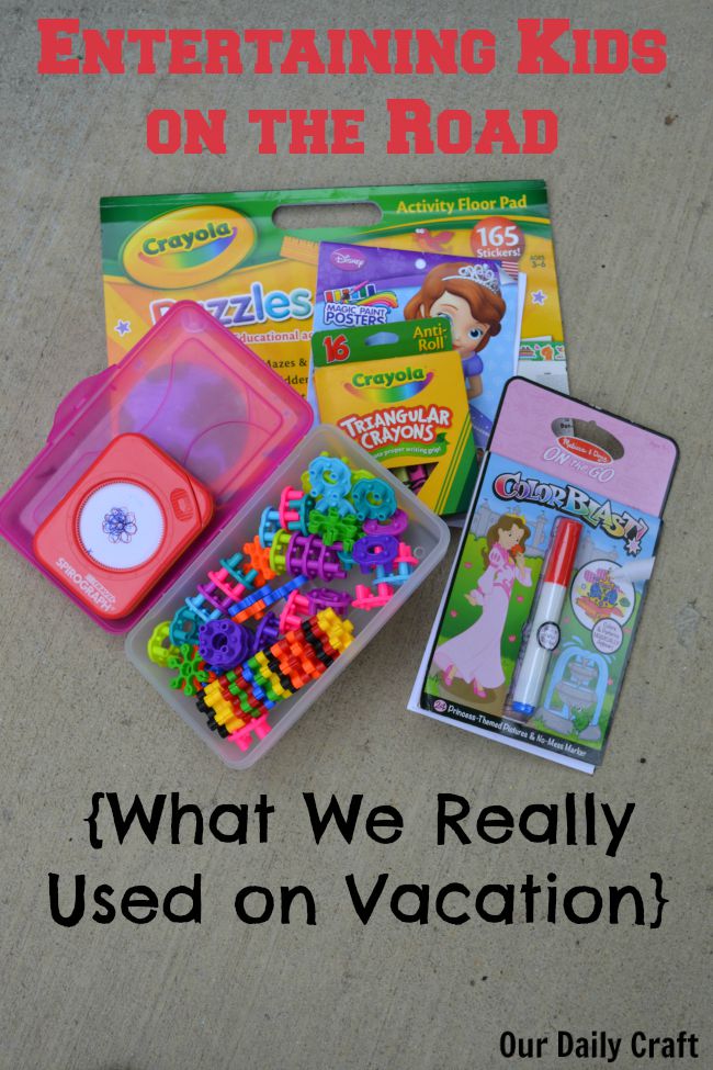 Entertaining Kids while Traveling: What We Really Used
