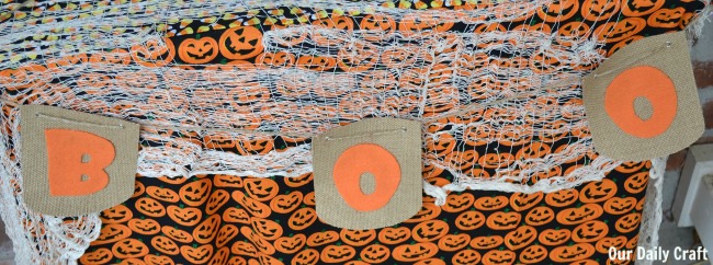 boo banner for halloween table