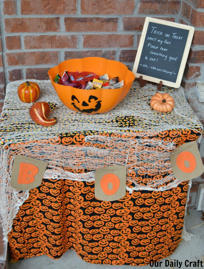 finished trick or treat table