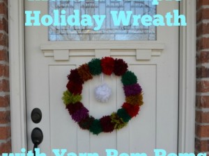 make a simple pom pom wreath for holiday decor