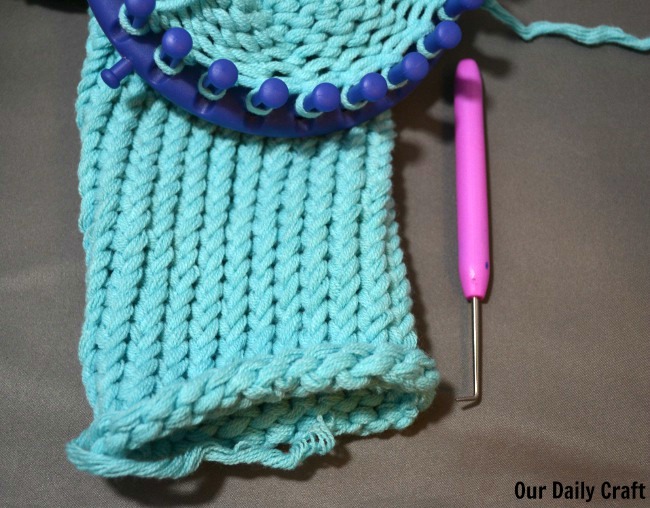 loom knitting scarf