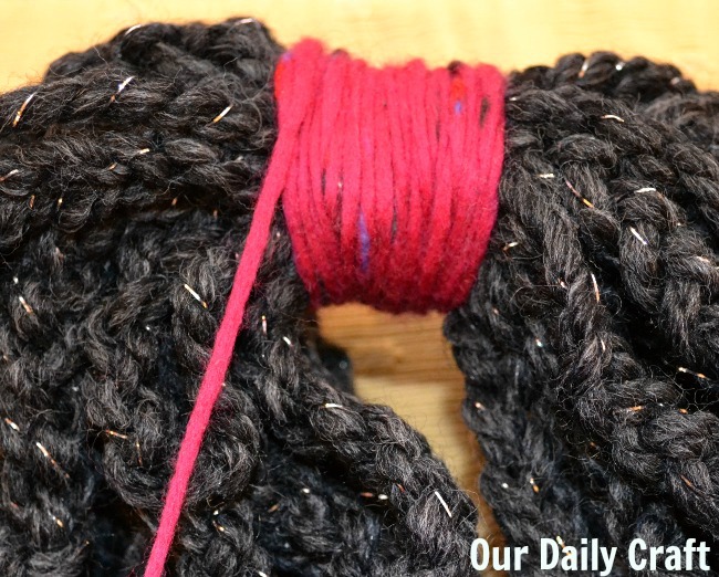 wrapping yarn crochet slip stitch scarf