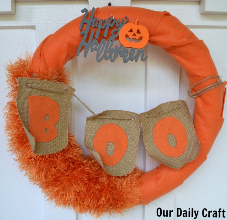 Make an easy Halloween wreath that you can change up many different ways.