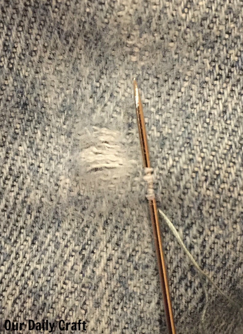 How to mend a fresh hole in jeans with weaving.