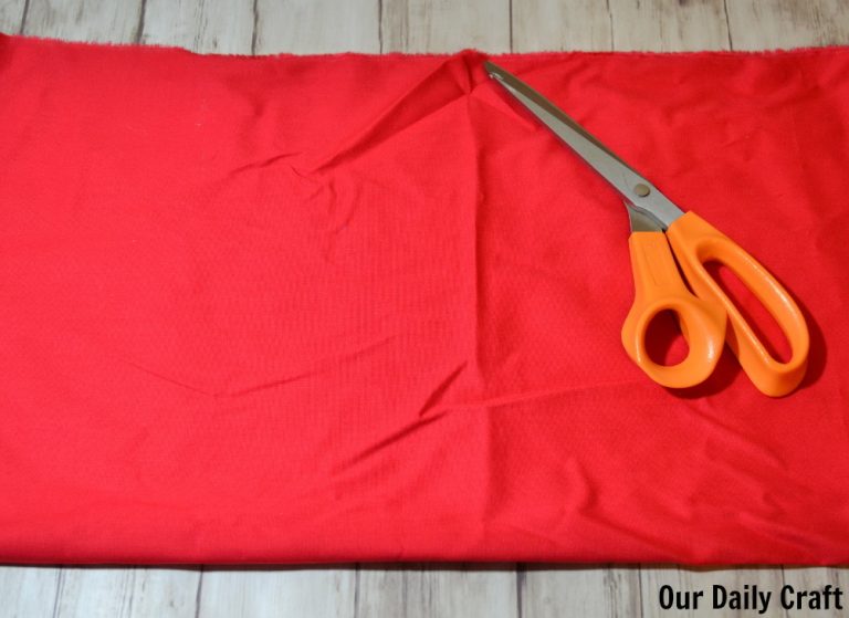 How to Make Fabric Yarn Turn Flat Fabric into a Continuous Piece of