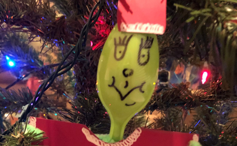 Make an Easy Grinch Craft for Kids