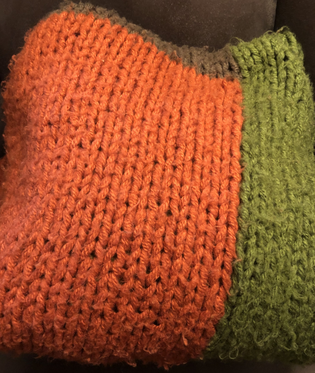 Knitting vs. Crochet What's the Difference? Our Daily Craft