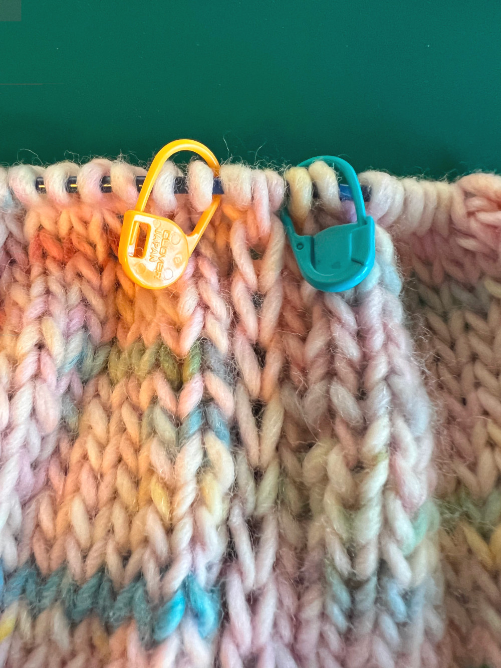 How to Use Stitch Markers in Your Knitting Our Daily Craft