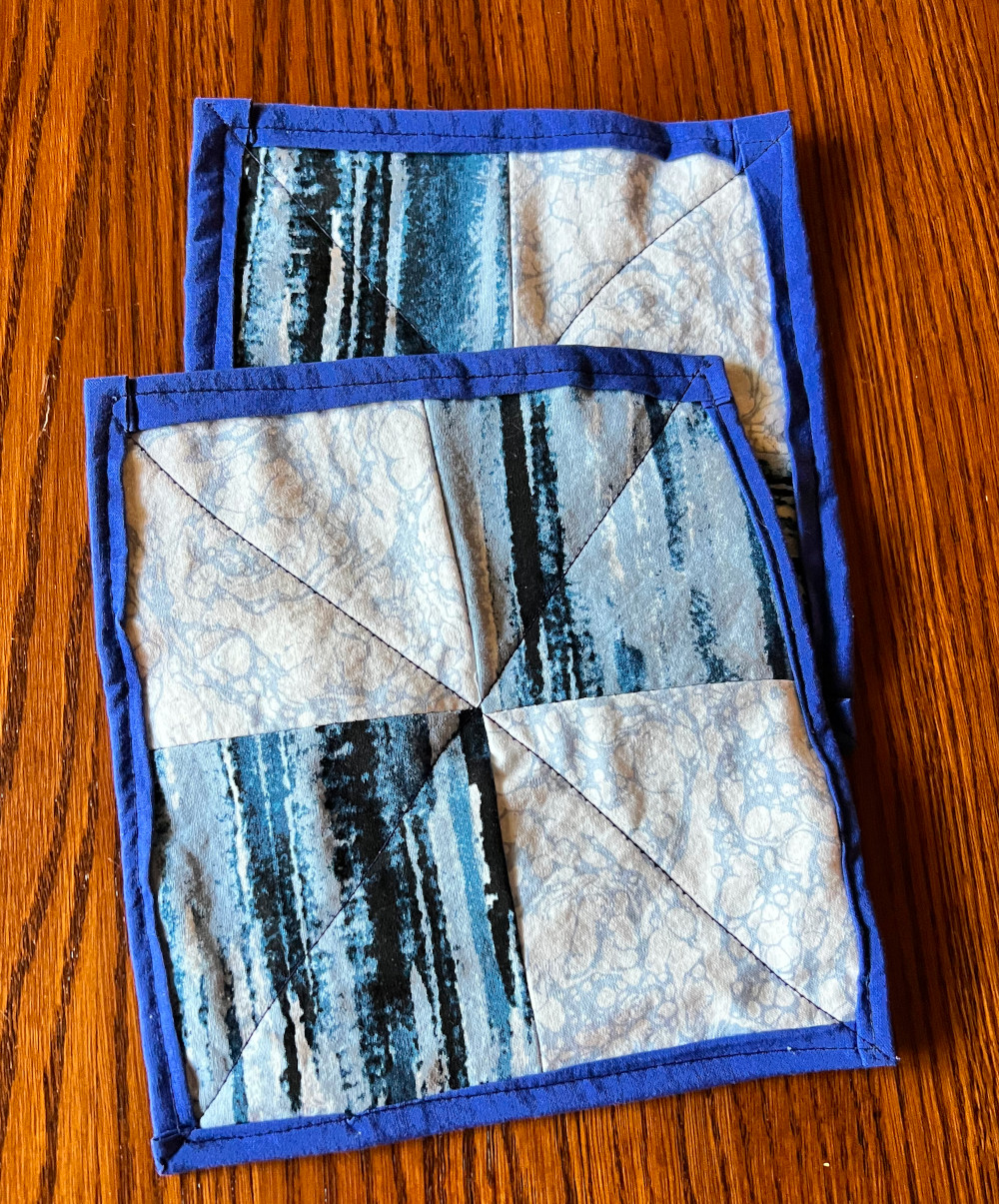 Sew a Mug Rug — Quick and Easy Sewing Project