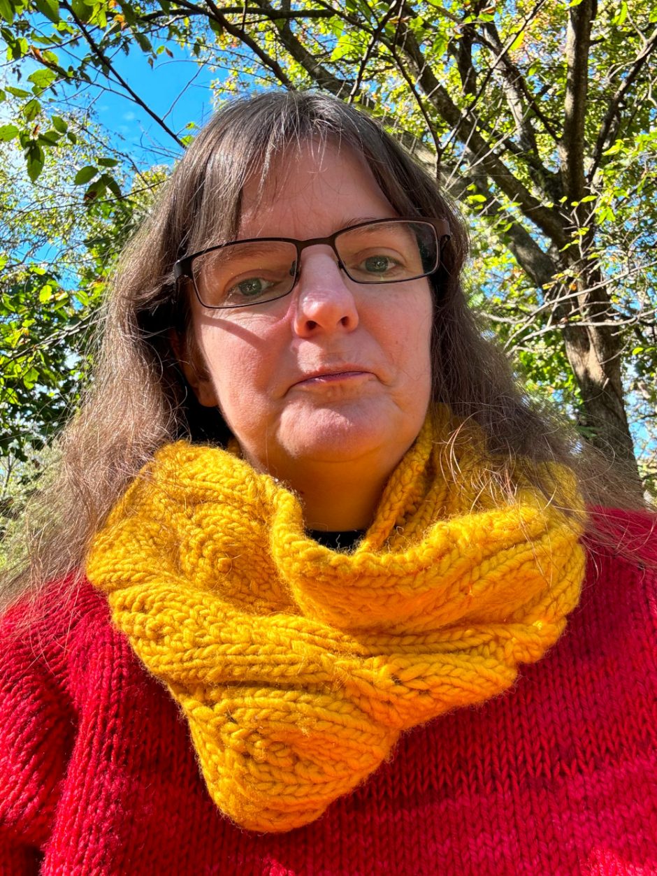 Candle Flame Cowl Knitting Pattern - Our Daily Craft