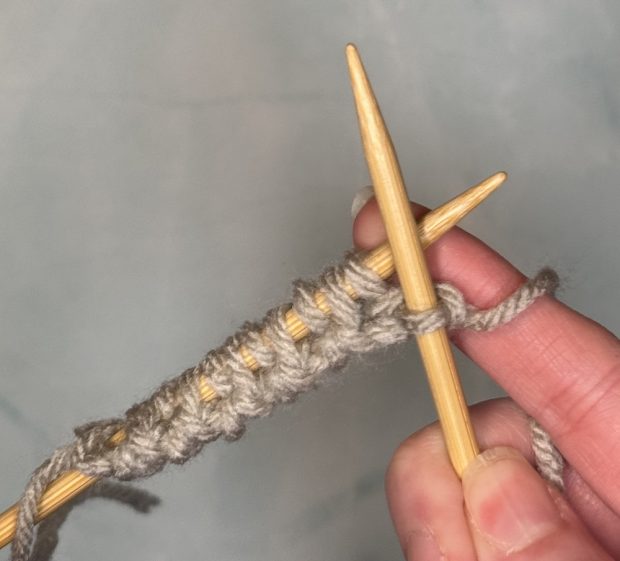 How to Knit Ribbing - Everything You Need to Know about Rib Stitches ...